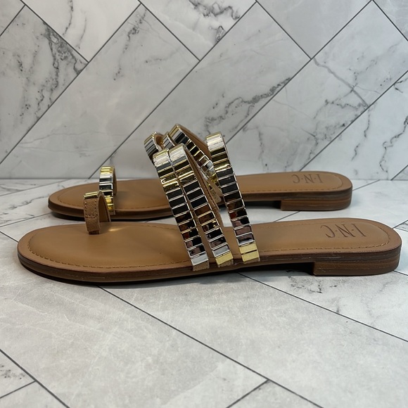 NWT INC International Concepts Womens Jaylee Embellished Slip-On Flat Sandals 8M - Picture 4 of 10